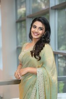 Nayan Sarika at Vishnu Vinyasam Pre Release